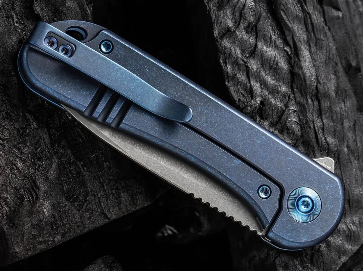 Online WE Knife Elementum Titanium Blue