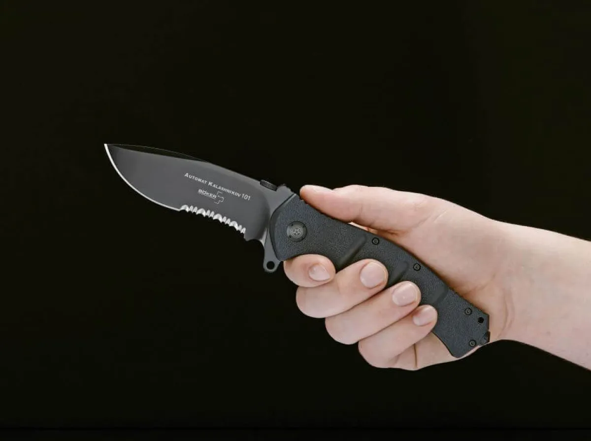 New Böker Plus Kal-101 Black Serrated