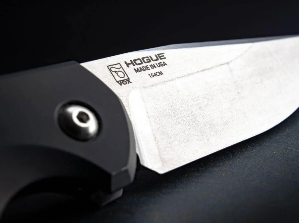 Hot Böker Plus Karakurt Black