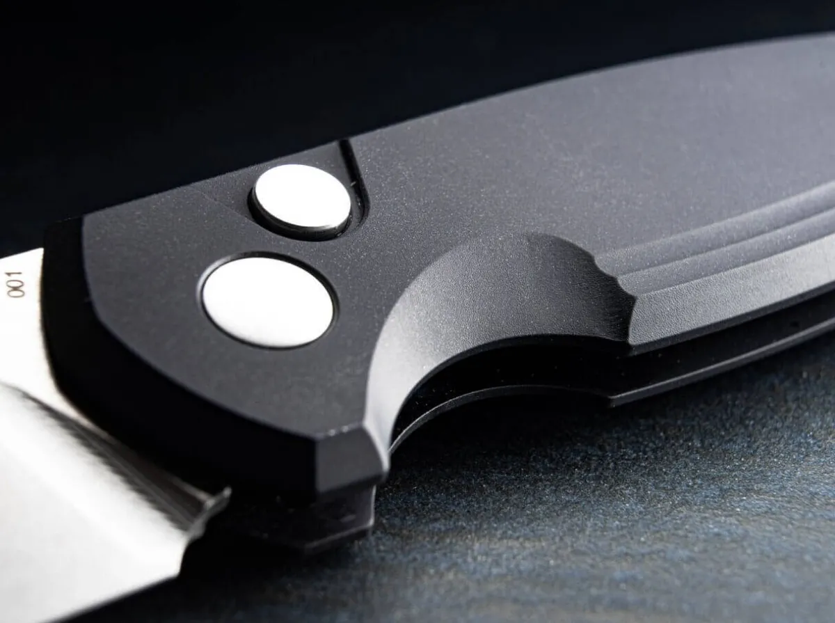 Hot Böker Plus Karakurt Black