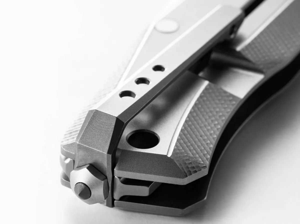 Discount LionSteel Myto Titanium Grey