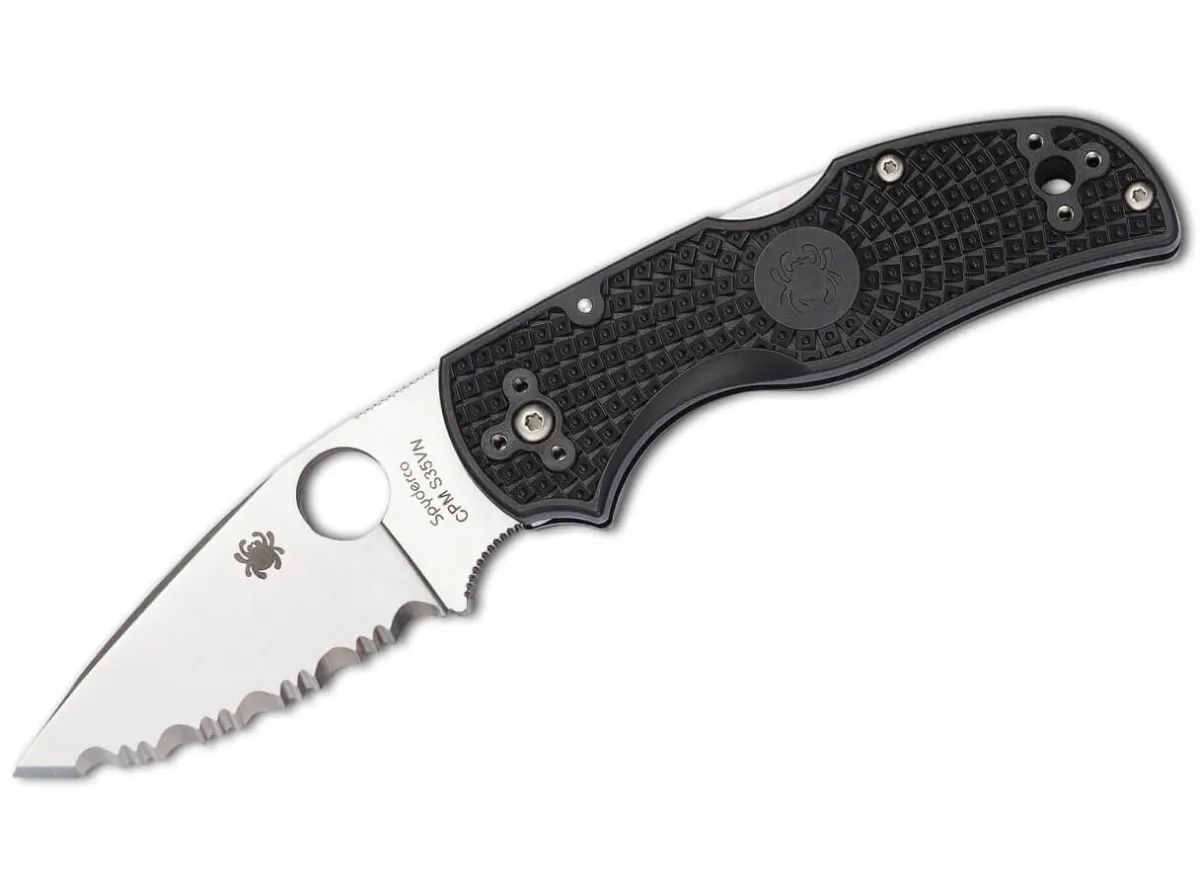 Best Spyderco Native 5 Serrated