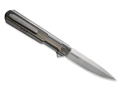Online WE Knife Peer Titan Grey Brass